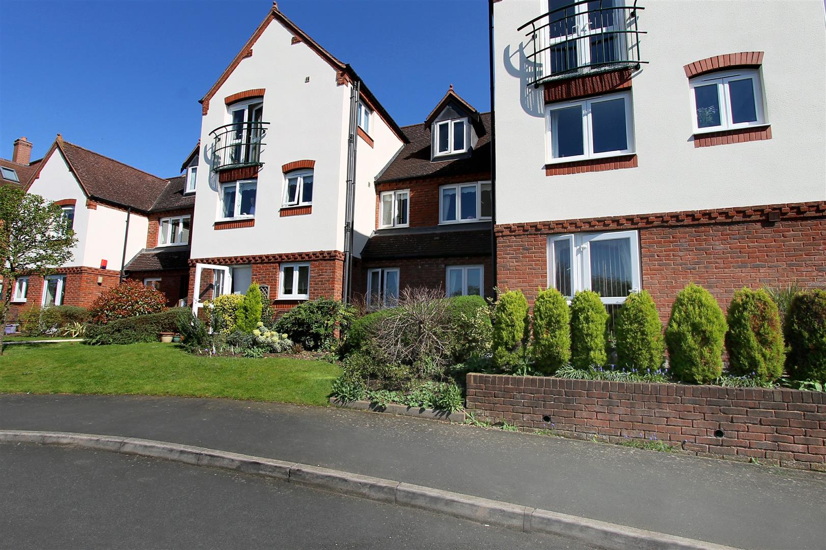 Worcester Road, HAGLEY, Hagley Stourbridge